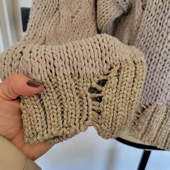 Anthropologie Moth Made in Italy Open Chunky Knit Distressed‎ Hooded Sweater  XS - Picture 2 of 8